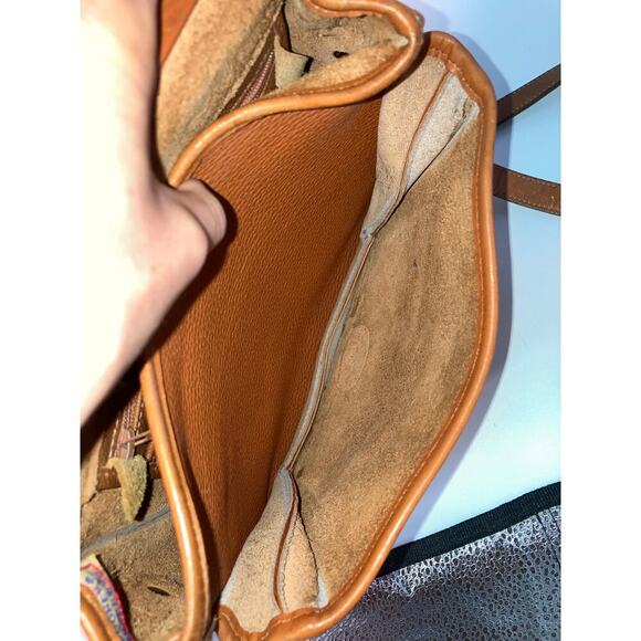 DOONEY & BOURKE VINTAGE BROWN PEBBLED LEATHER CROSSBODY BAG - Picture 13 of 16